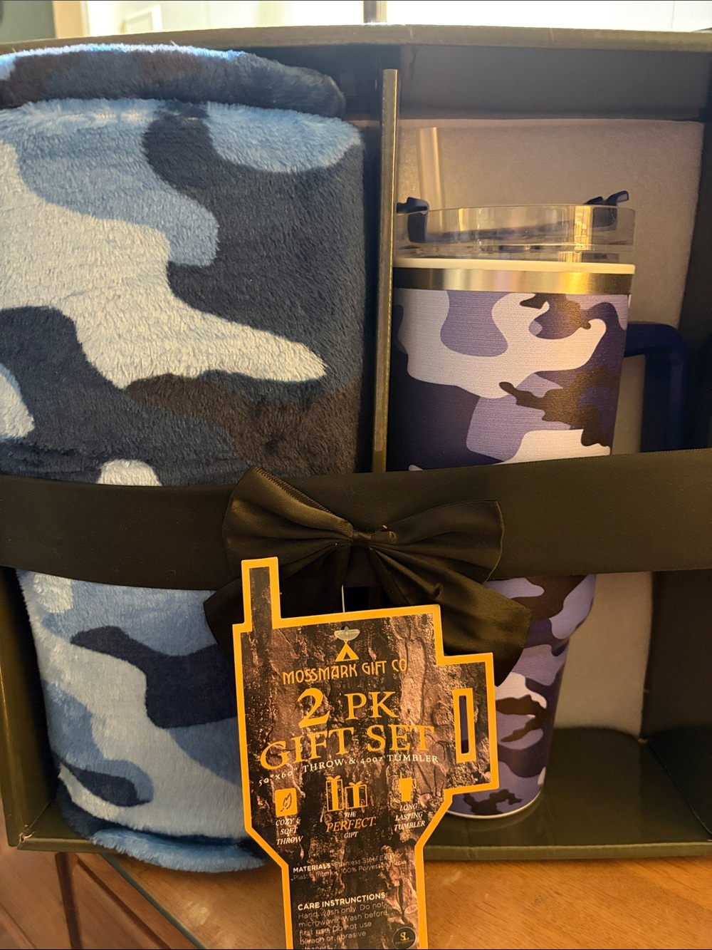 Mossmark 2-Piece Blue Camo Throw & Tumbler Gift Set